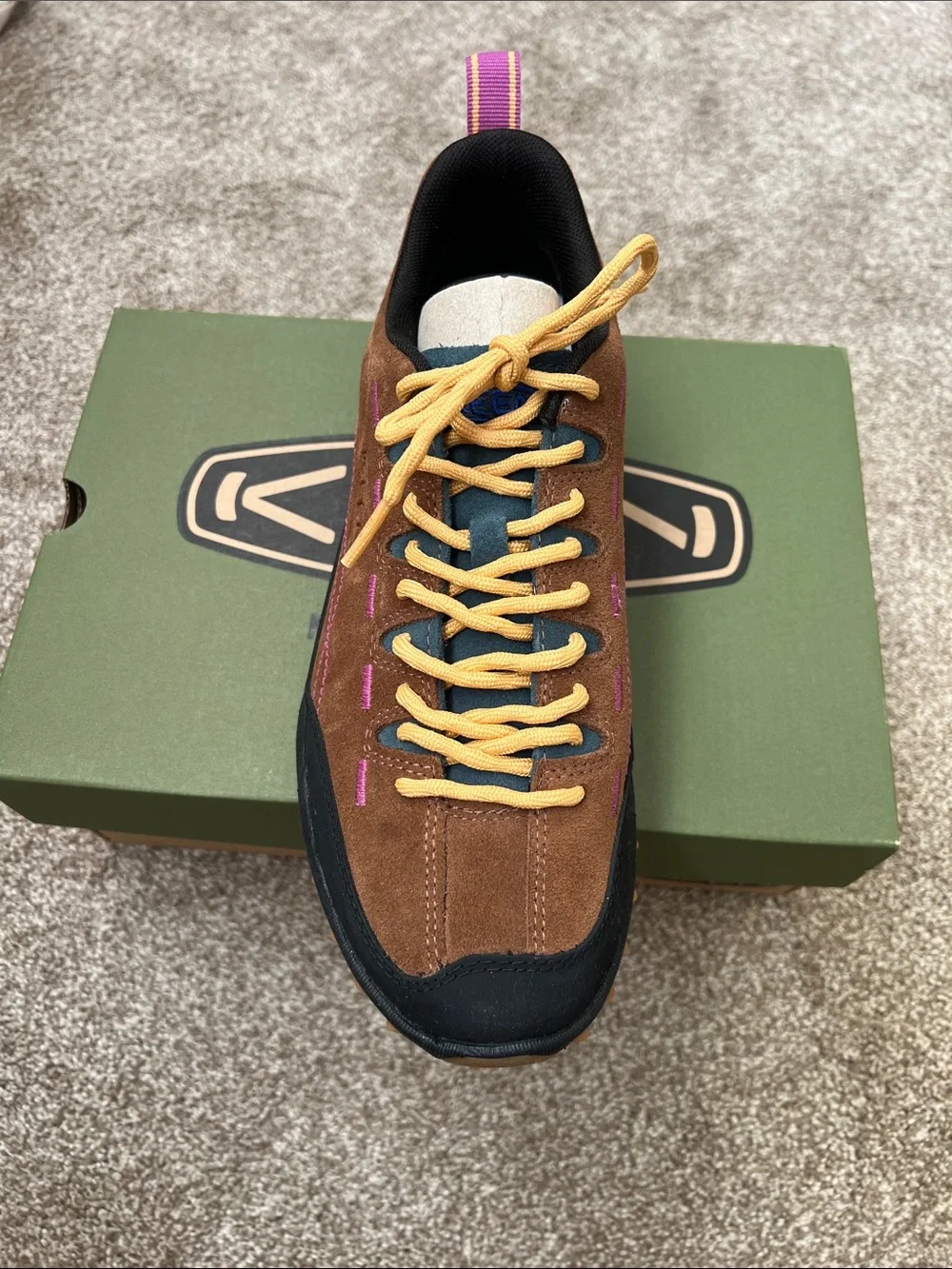 Brand New Keen Jasper Zionic